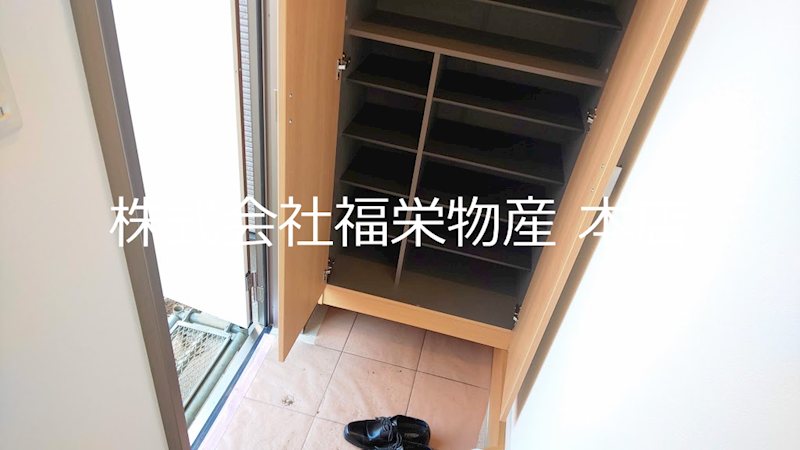 東京都小平市小川町１丁目 玄関