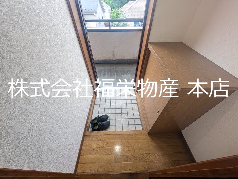 武蔵村山ウエストハイツ      玄関
