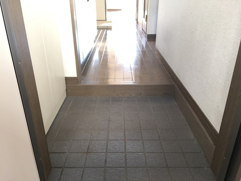 ウッドベリー  玄関