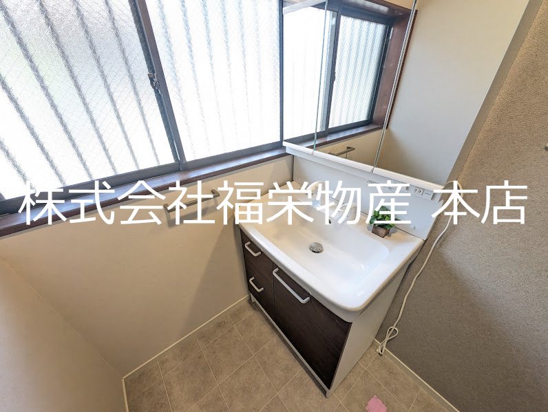 南街6丁目戸建 洗面所