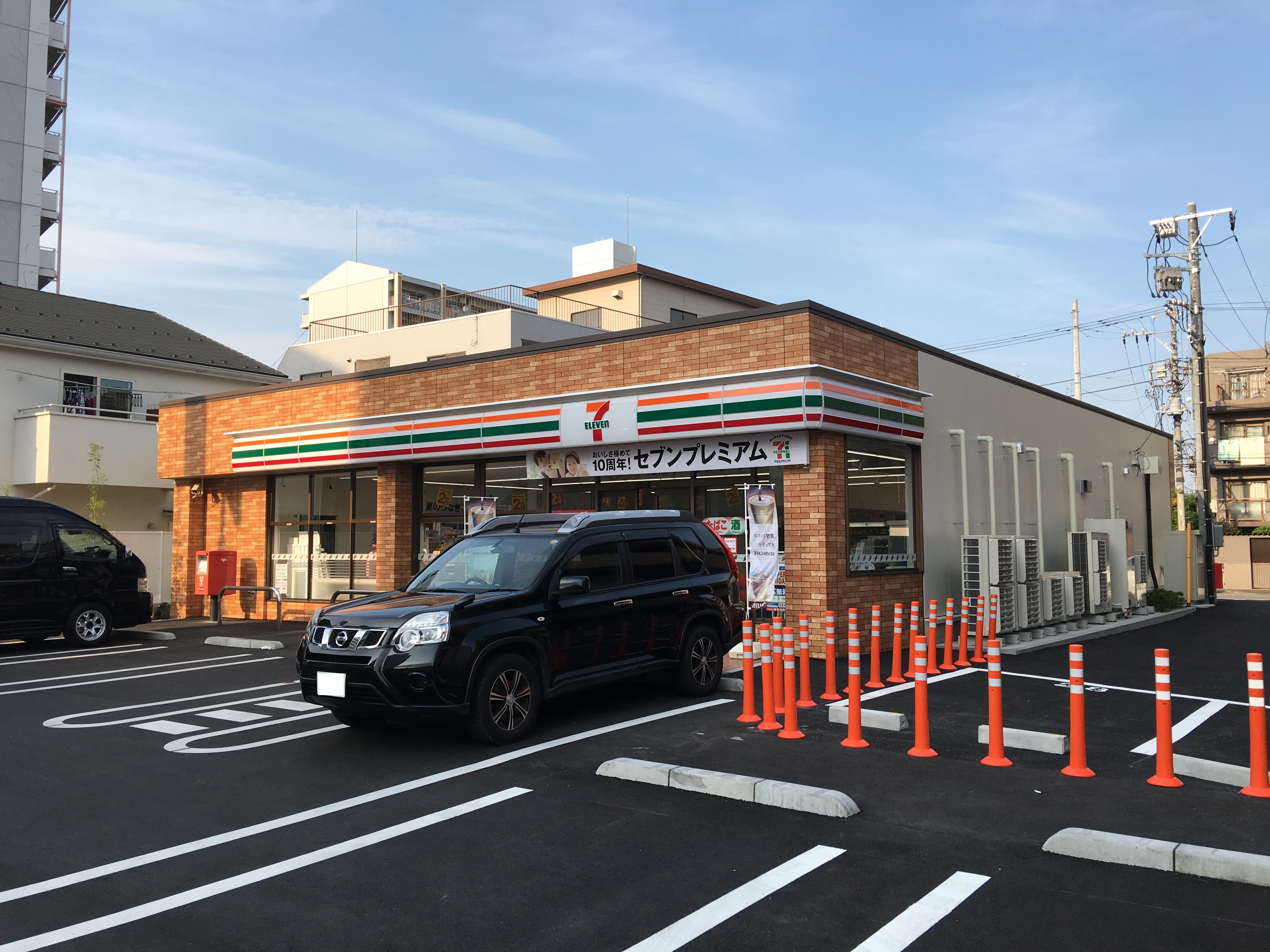 青梅橋ビル      コンビニ