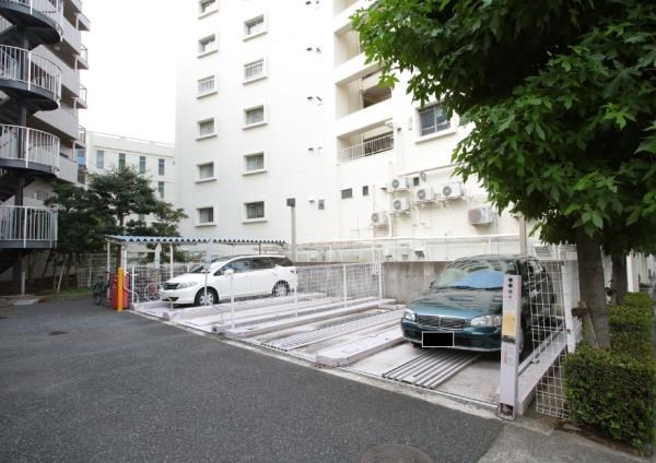 KDXレジデンス田園調布 駐車場