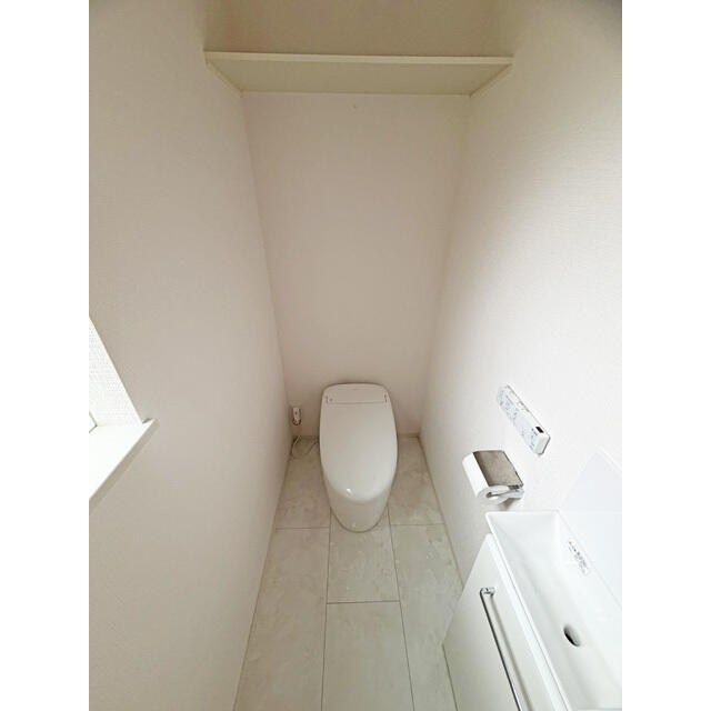 赤堤2丁目戸建 トイレ
