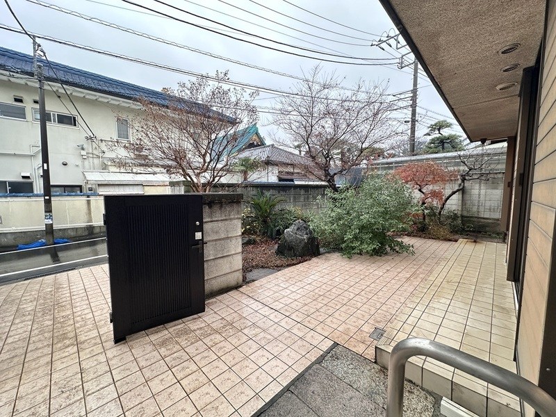 田園調布本町戸建 エントランス