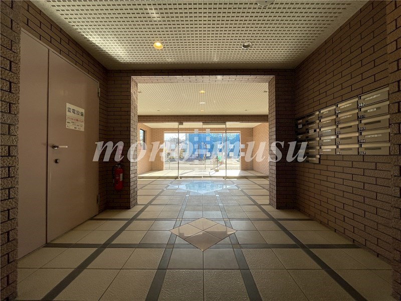 コーナスフロリダ ロビー