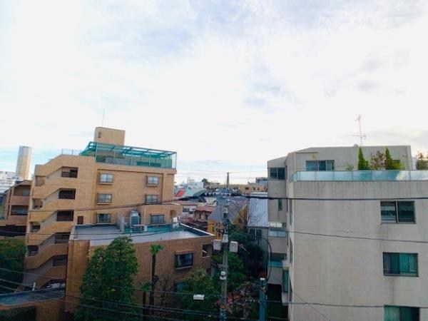 アパートメンツ東山 眺望