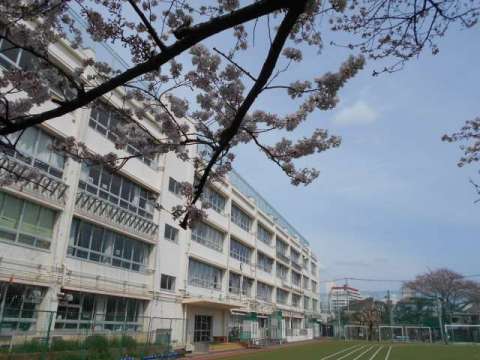 アーバンフラッツ目黒本町 小学校
