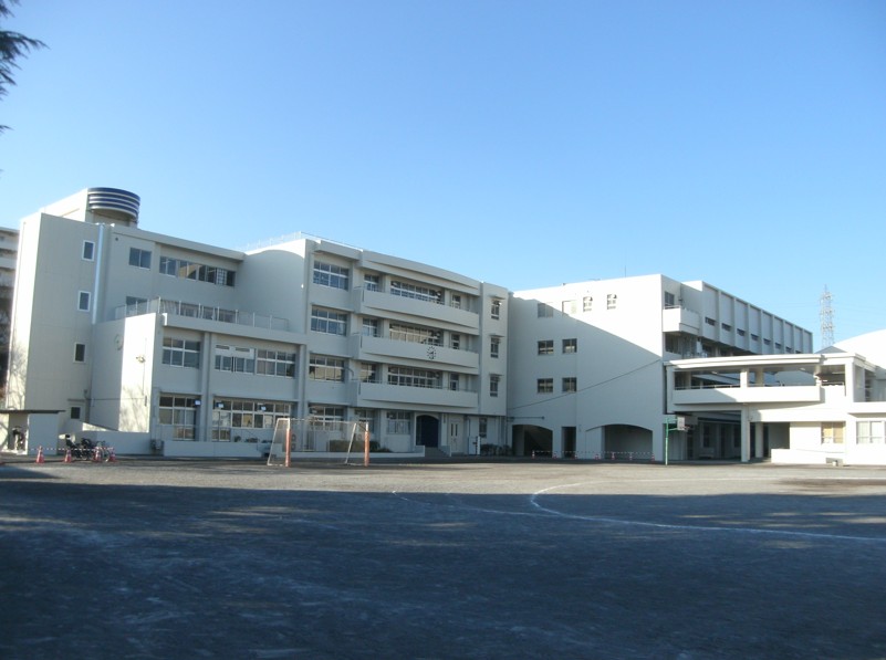 港北区下田町戸建 小学校