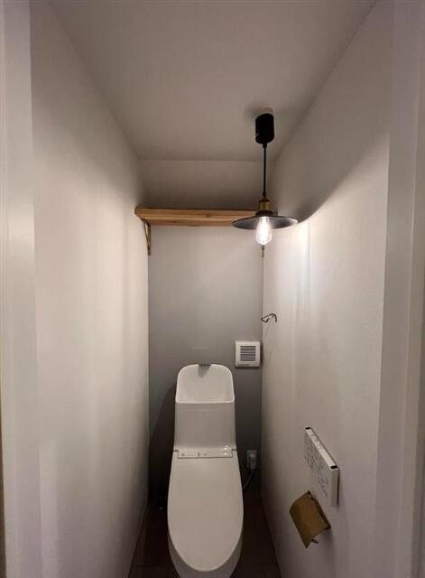 駒場1丁目戸建 トイレ