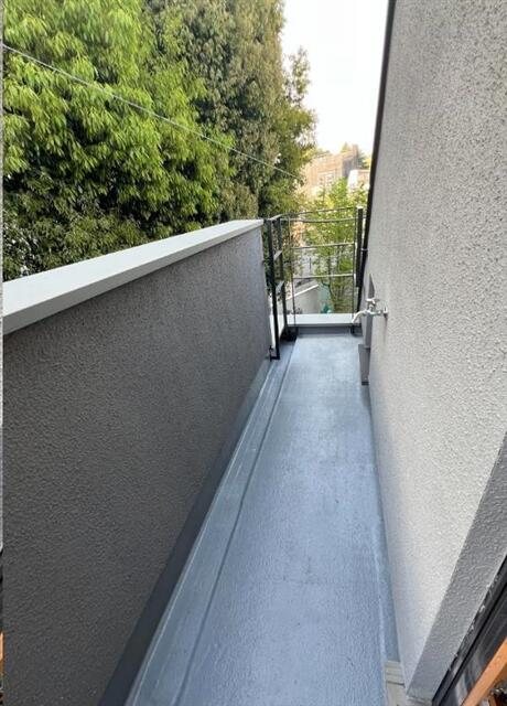 駒場1丁目戸建 ベランダ