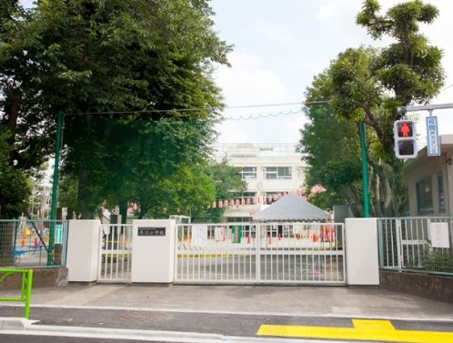 東玉川1丁目戸建 小学校