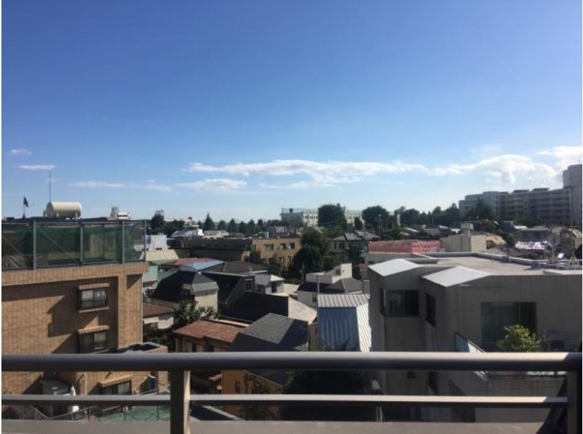 アパートメンツ東山 ベランダ