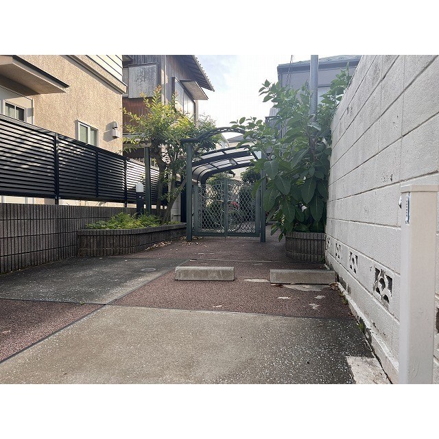 コリーヌ洗足 駐車場