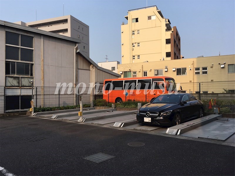 パークキューブ代々木富ヶ谷 駐車場