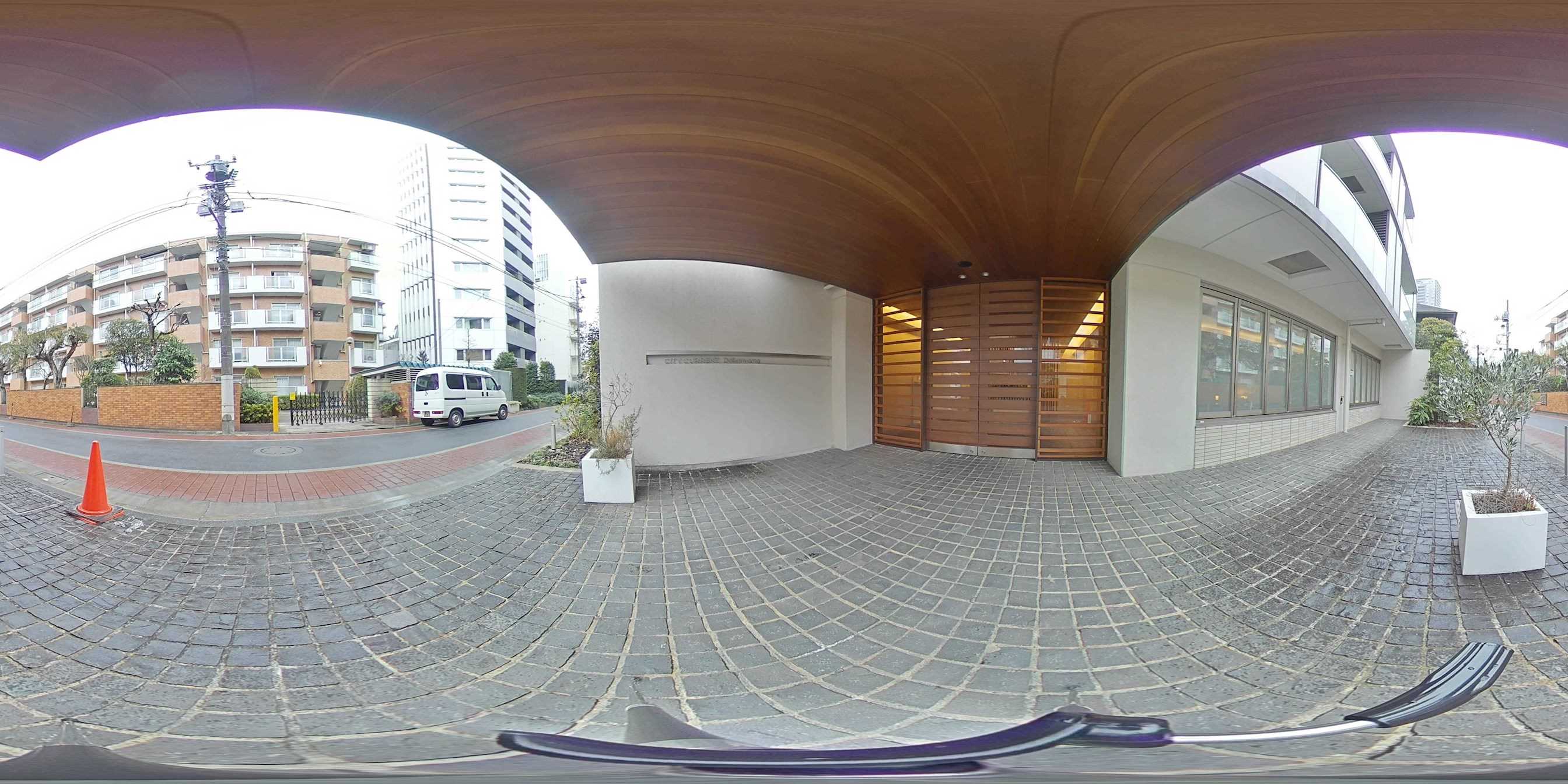 エントランス