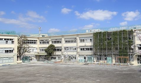 下高井戸4丁目戸建 小学校