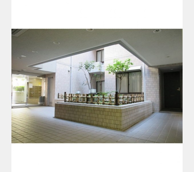 オーロヴェルデ田園調布 ロビー