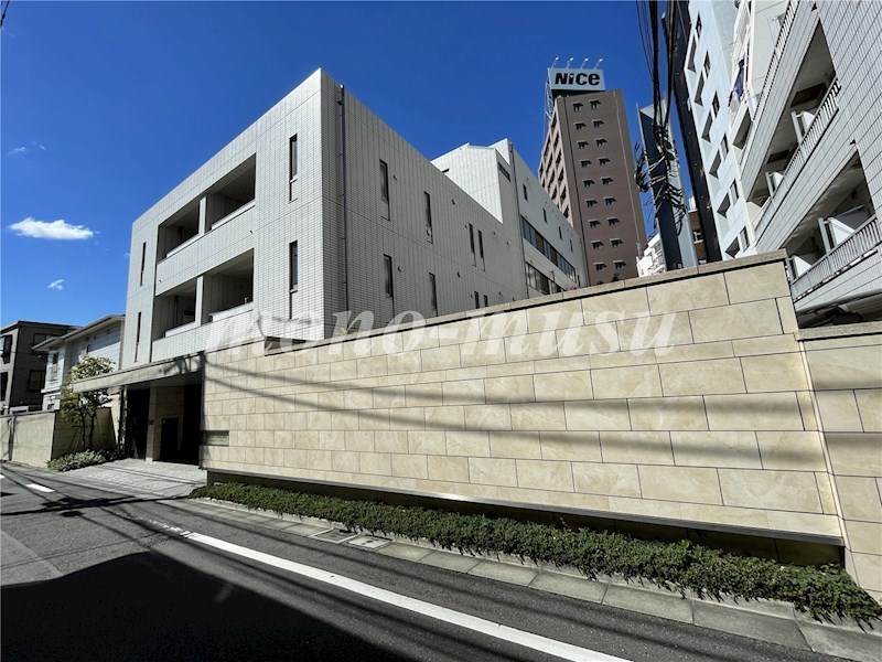 エクセレンテ コマザワ 外観