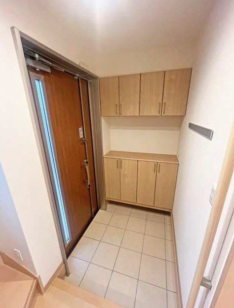 羽根木2丁目戸建 玄関