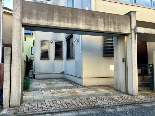 東玉川2丁目戸建 駐車場