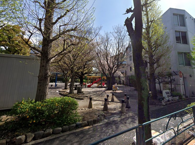東玉川2丁目戸建 公園