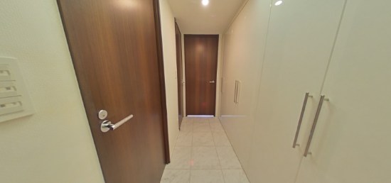 ピアースコード中目黒 玄関