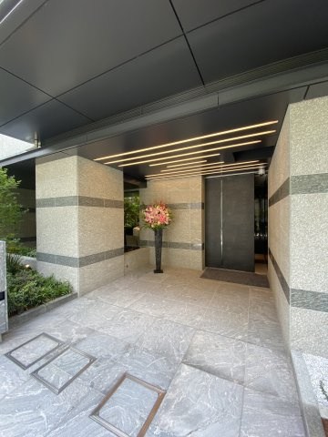 グランリビオ表参道 エントランス