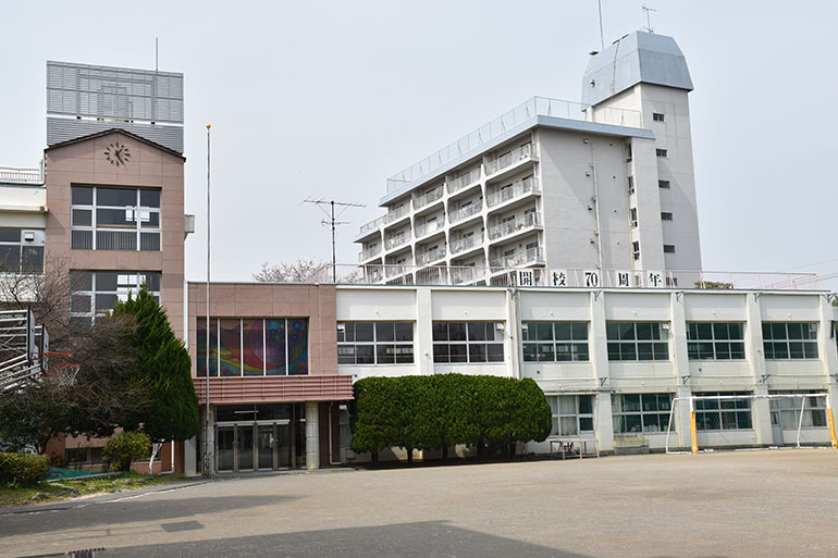ラ カーサ セレッソ 中学校