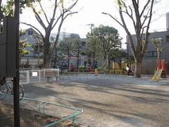 アークマーク千歳船橋 公園