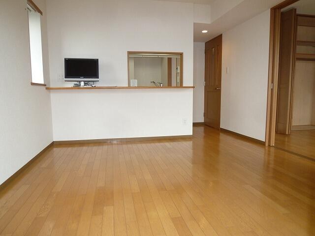 ステラメゾン下北沢 内装