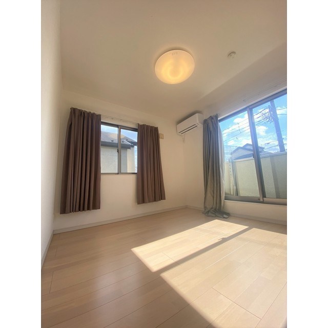 岡本3丁目貸家 子供部屋