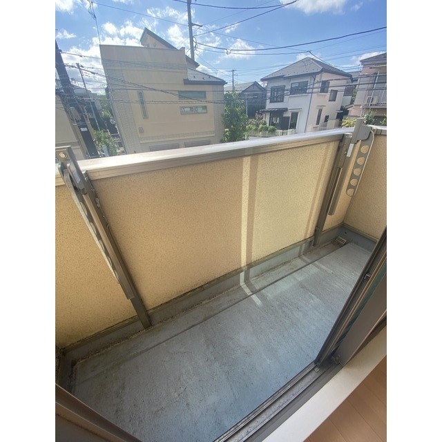 岡本3丁目貸家 ベランダ