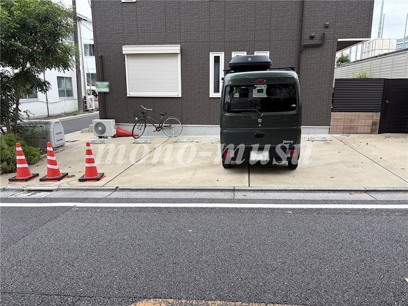 アン シャレ 駐車場