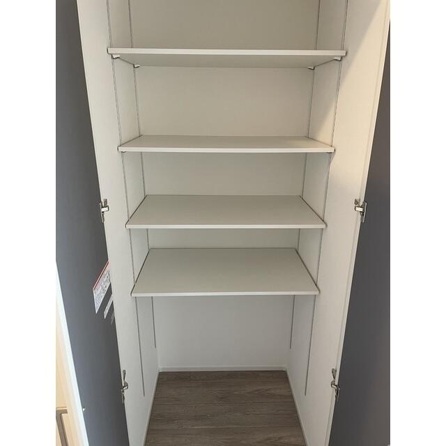 リヴレ駒場 収納