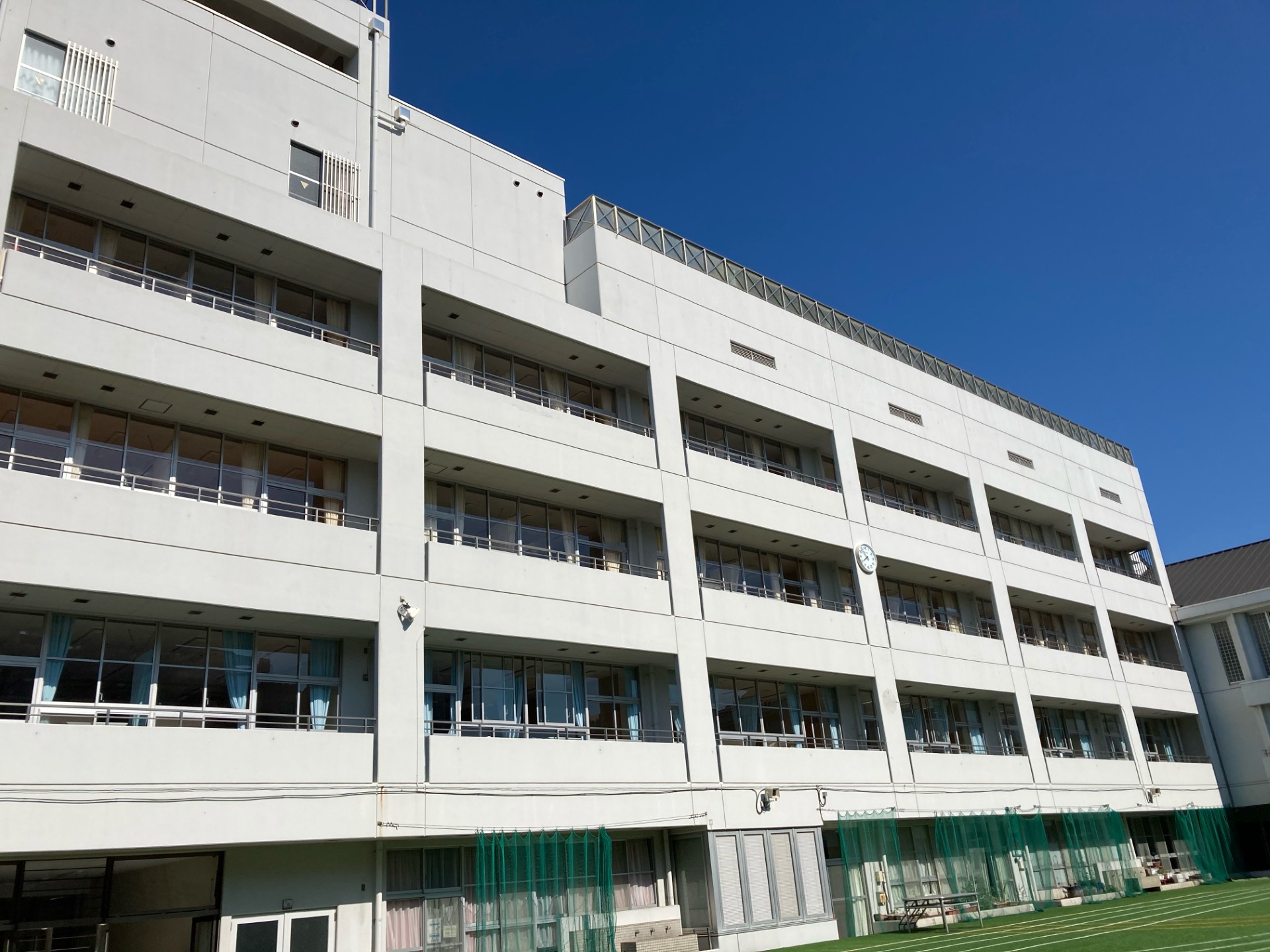 ザ パークハウス高輪タワー 小学校