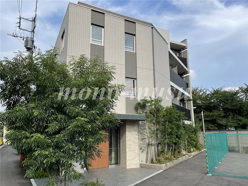 フレンシア学芸大学 外観