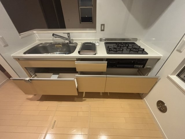 ガーデン上用賀ハウス キッチン