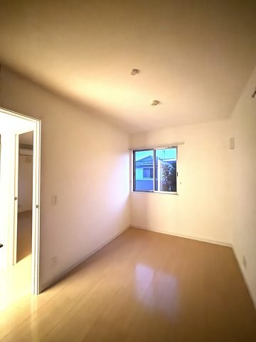 ガーデン上用賀ハウス 子供部屋