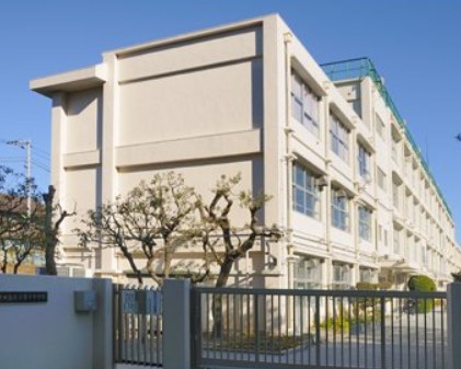 クレスト下北沢 中学校