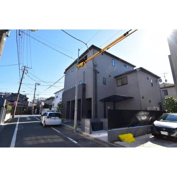 ルナ ポート 外観