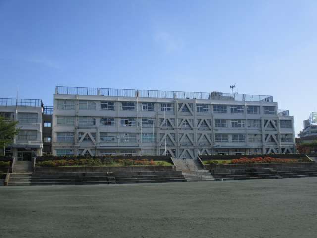 瀬田フラット 中学校