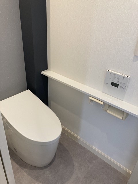 上目黒4丁目戸建 トイレ