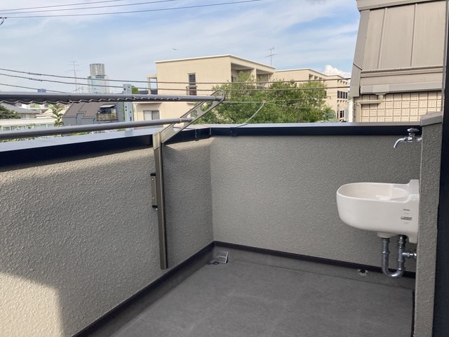 上目黒4丁目戸建 ベランダ