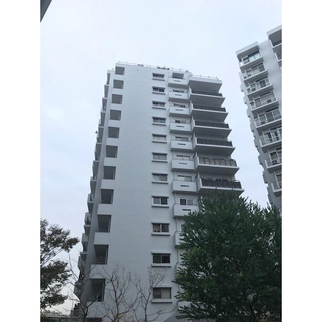 マンション雅叙苑1号棟 外観