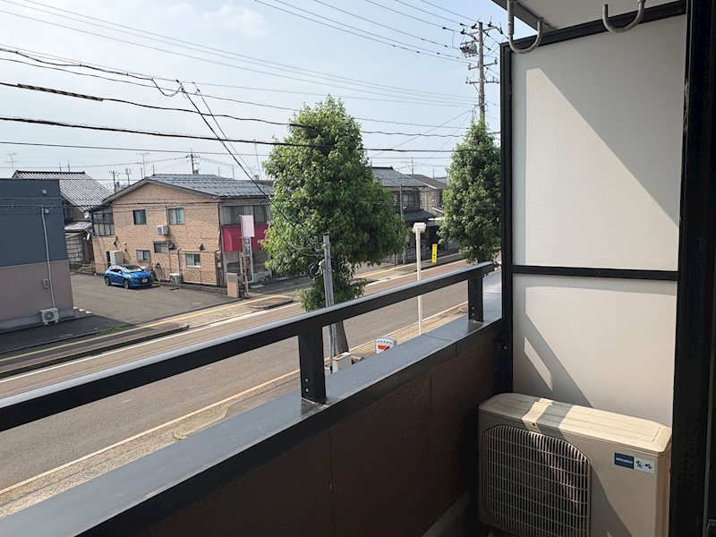 アベニュー平野志比口 ベランダ