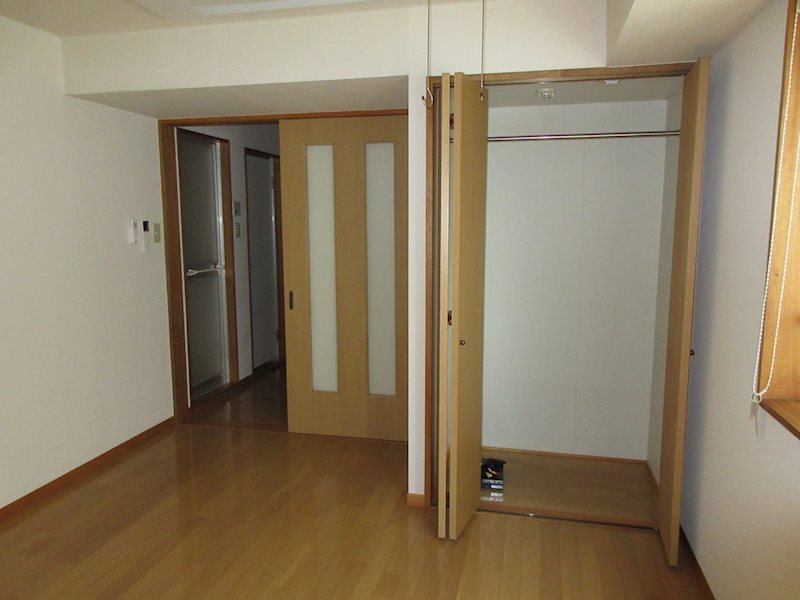 浅井ビル 収納