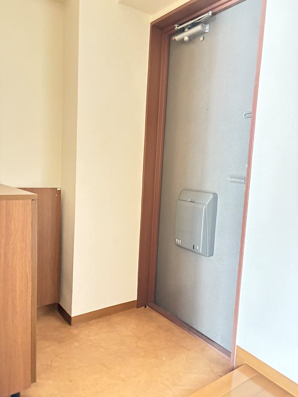 西村コーポ 玄関