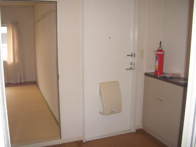 グリーンハウス加茂 玄関