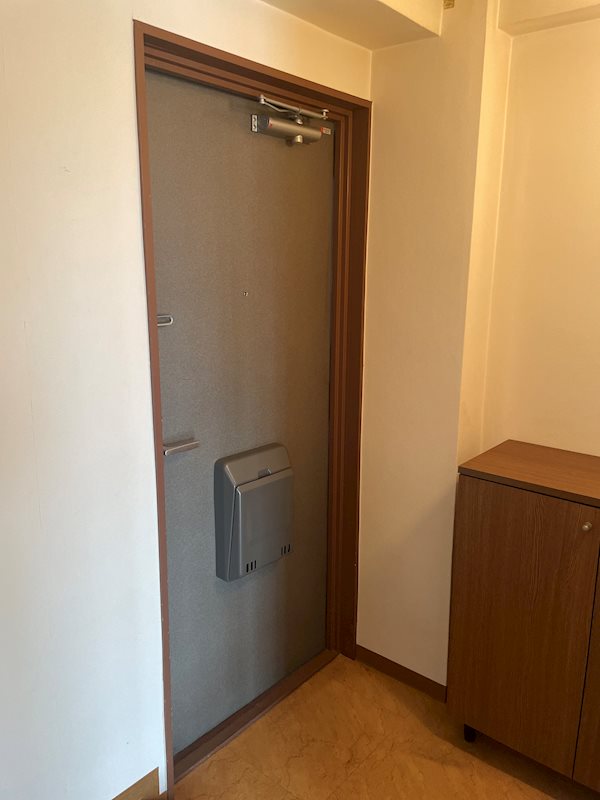 西村コーポ 玄関