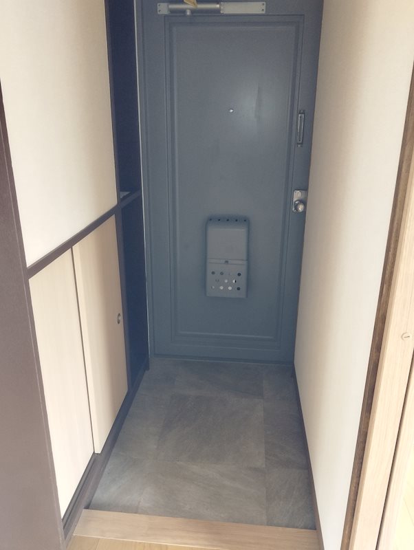 吉川マンションＢ棟 玄関